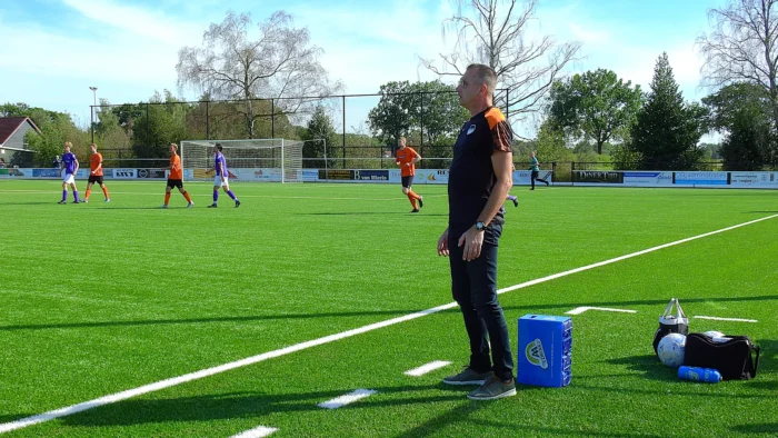 Helmondse hoofdtrainer Hein Westerlaken voelt zich helemaal thuis bij SVSH: ‘Het is een topclubke’