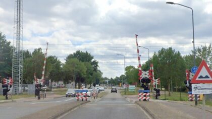Spoorwegovergang Churchillaan vanaf volgende week zondag dicht voor autoverkeer