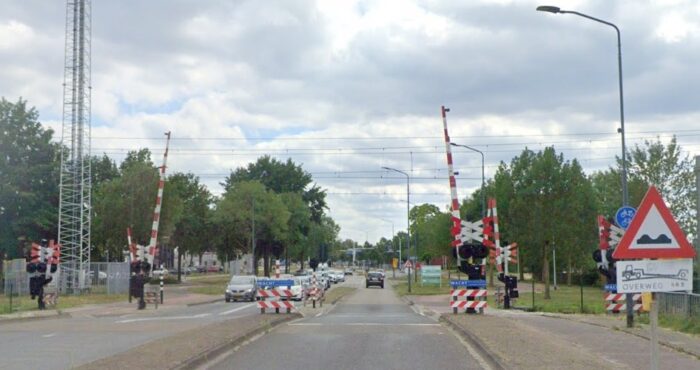 Spoorwegovergang Churchillaan vanaf volgende week zondag dicht voor autoverkeer