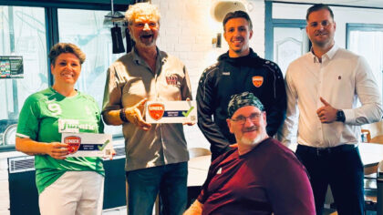 [FOTO’S] Swift Helmond ontvangt Uniek Sporten Certificaat voor rolstoelhandbal