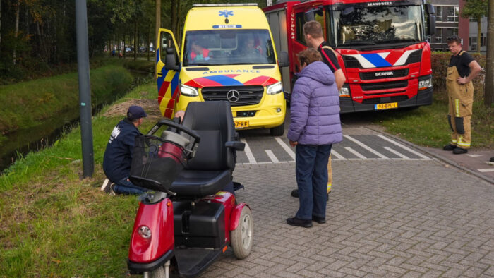 Man komt terecht onder scootmobiel op Schootense Dreef